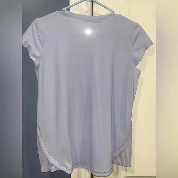NWOT Lululemon Just Pleat It Short Sleeve Shirt Cool Breeze Size 6 - Picture 8 of 12